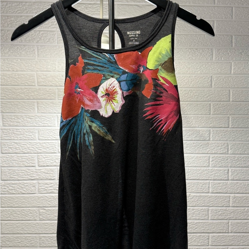 Mossimo Supply Co. Black and White Sleeveless Tank Top